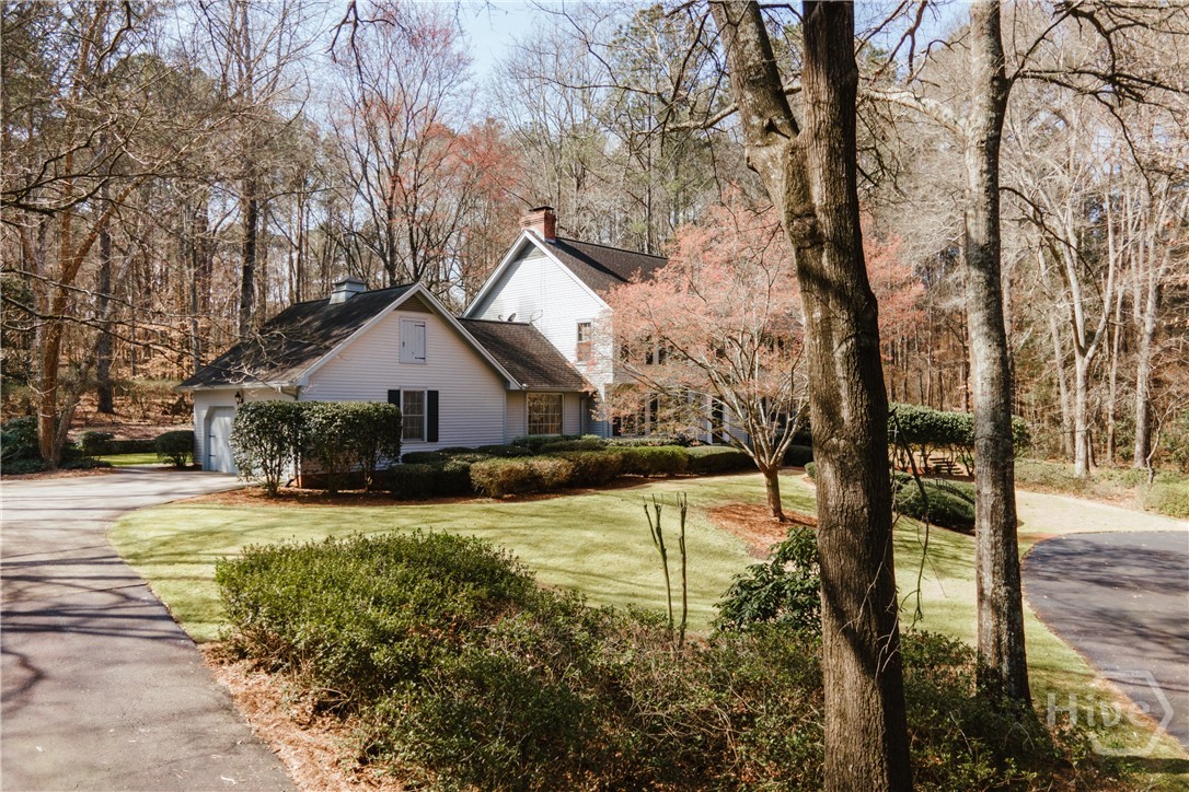 1611 Crystal Hills Drive
