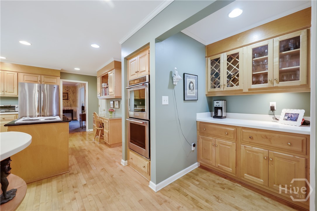 1611 Crystal Hills Drive