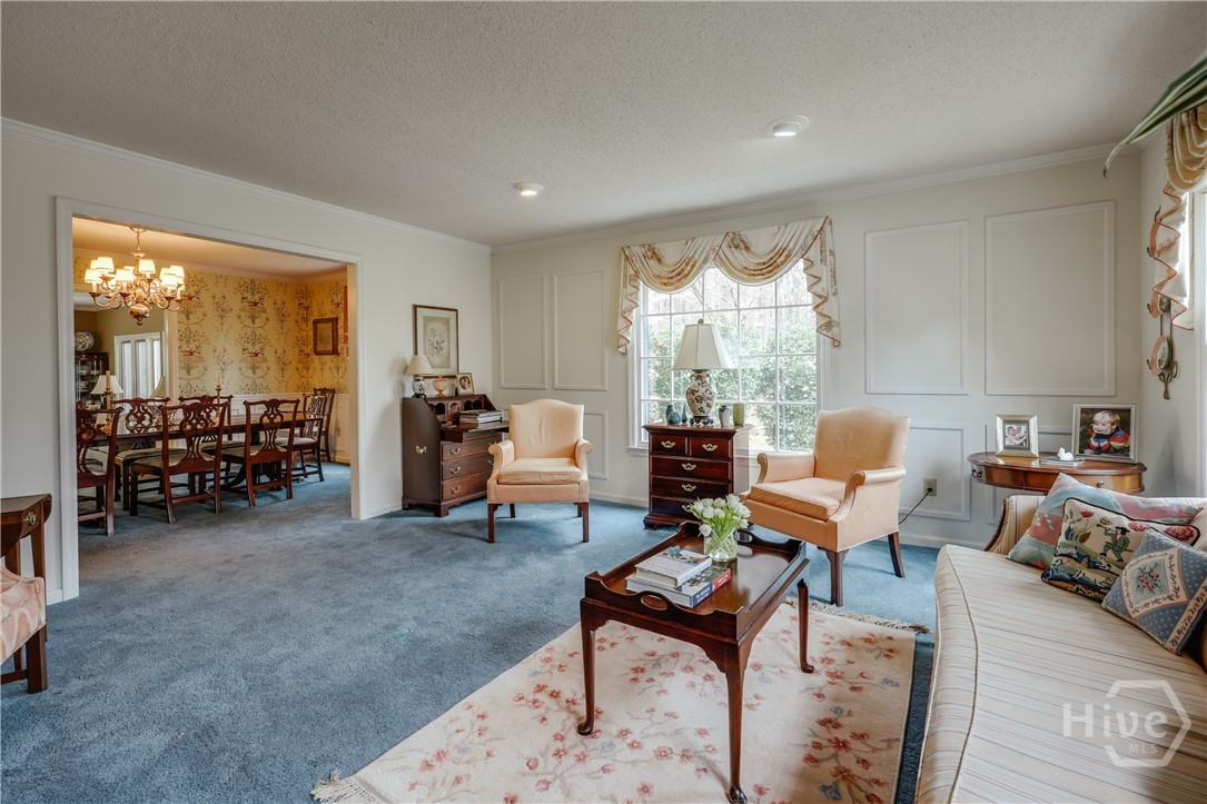 1611 Crystal Hills Drive