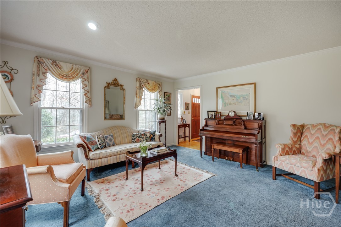 1611 Crystal Hills Drive