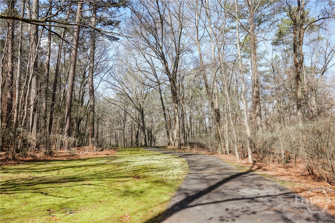 1611 Crystal Hills Drive