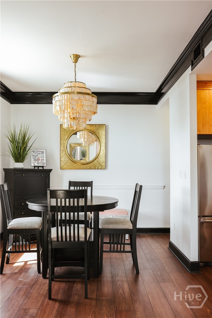 247 E Washington Street 504