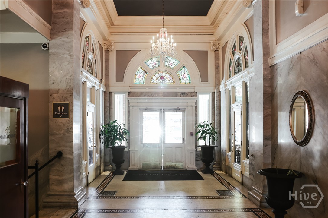 247 E Washington Street 504