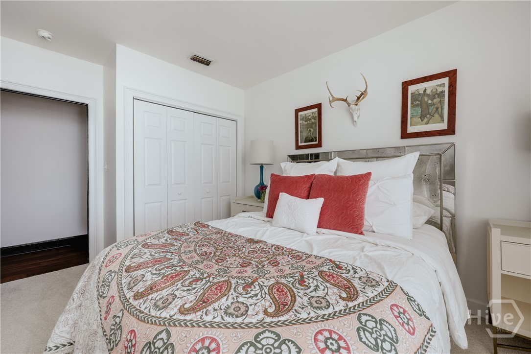 247 E Washington Street 504