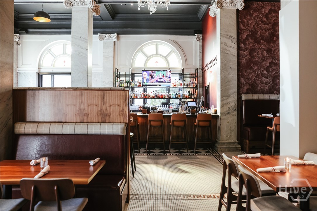 247 E Washington Street 504