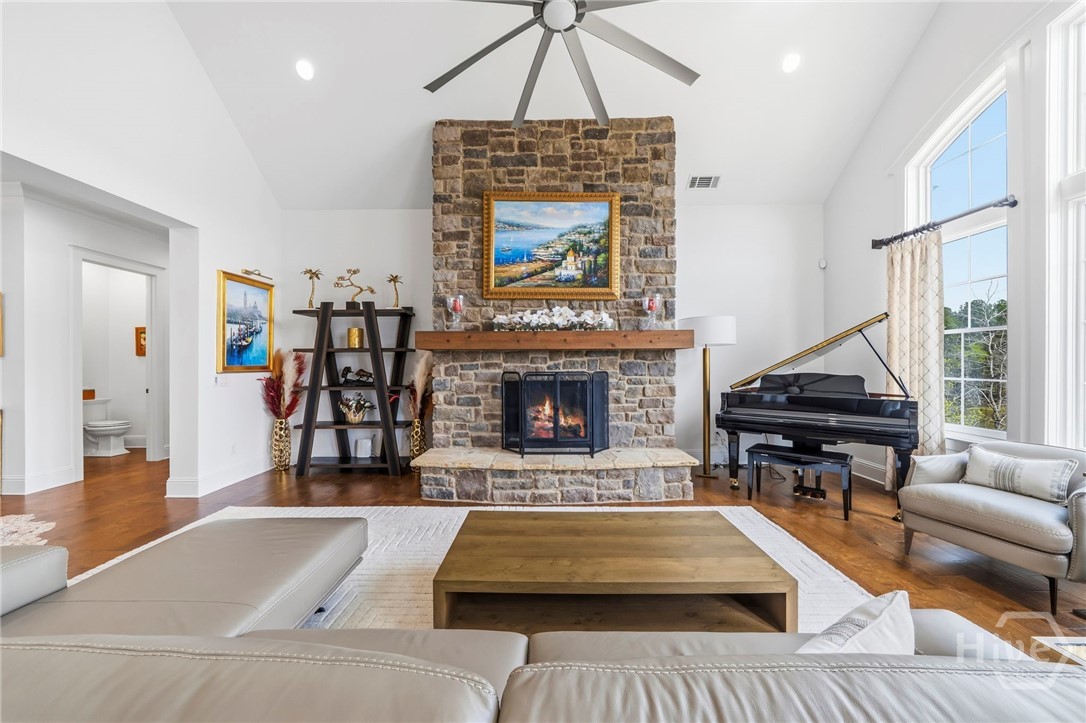 1060 Ridge Grove Court