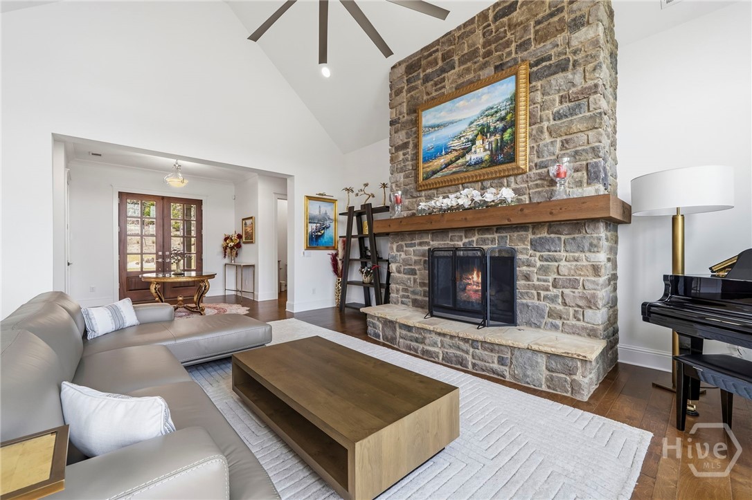 1060 Ridge Grove Court