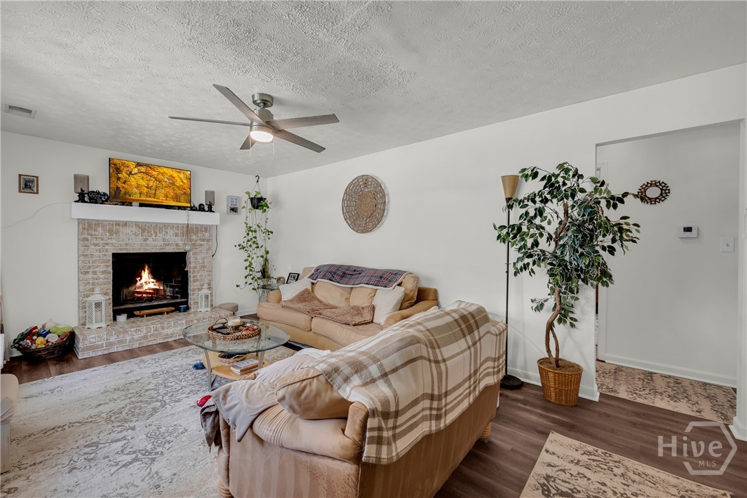 305 Scott Alex Circle