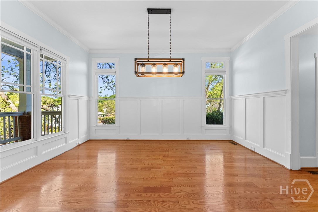 143 Easy Street