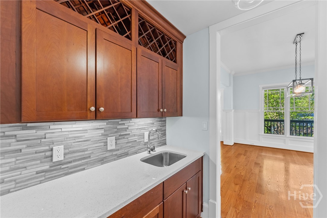 143 Easy Street