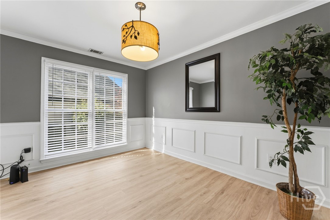 205 Cambridge Dr.