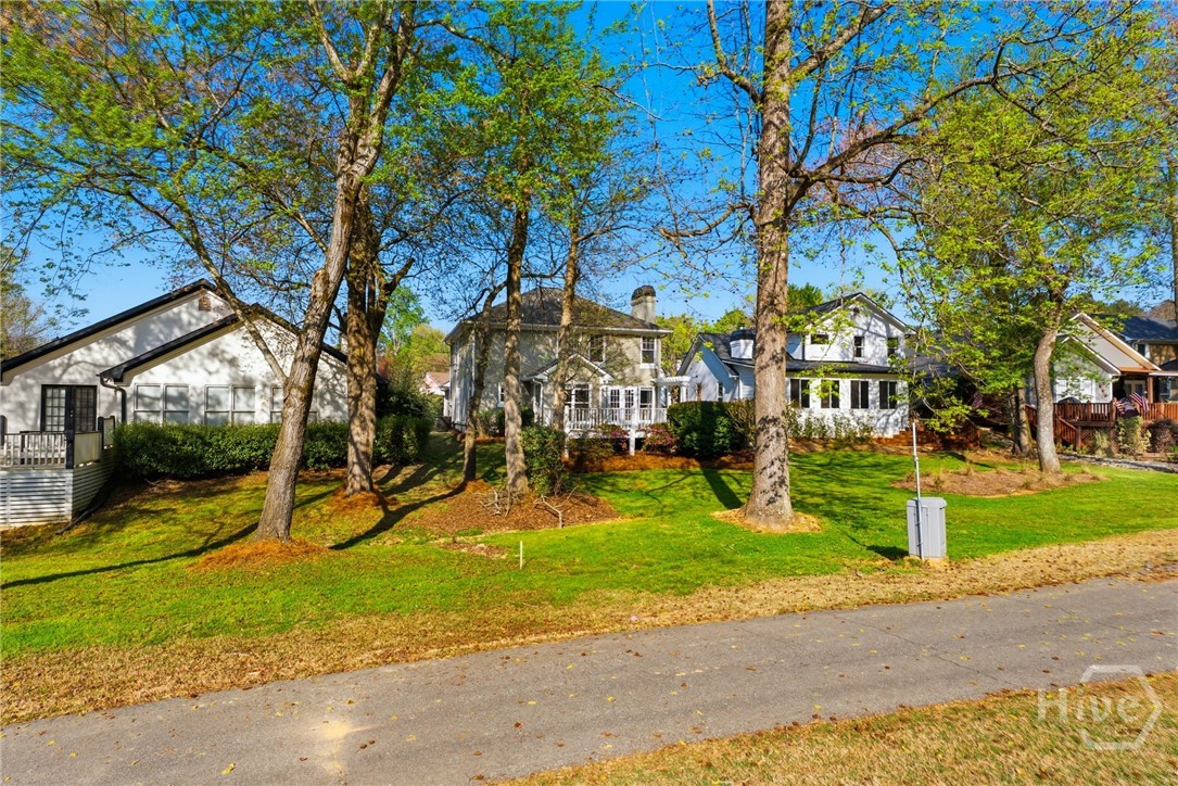 205 Cambridge Dr.