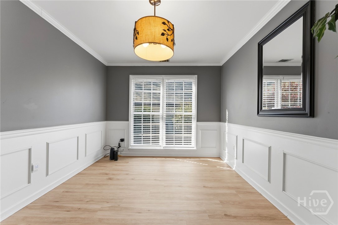 205 Cambridge Dr.