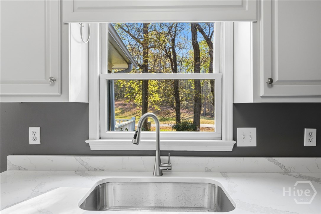 205 Cambridge Dr.