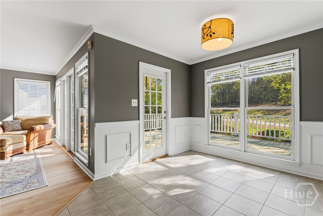 205 Cambridge Dr.