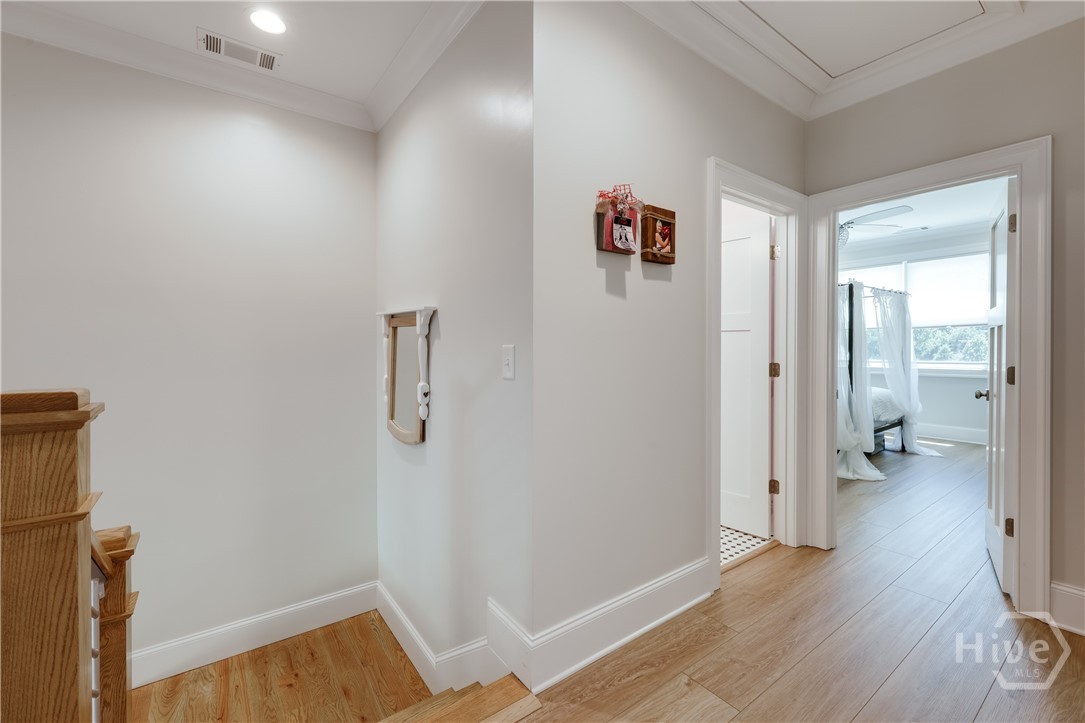 1820 Clover Lane
