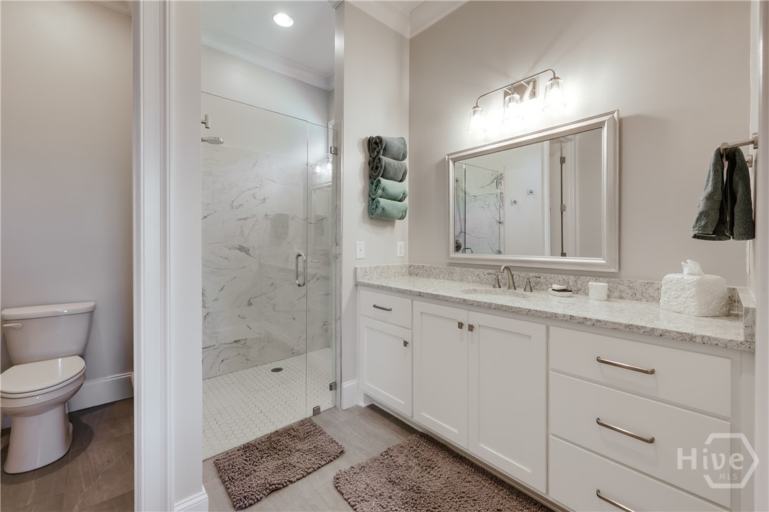1820 Clover Lane