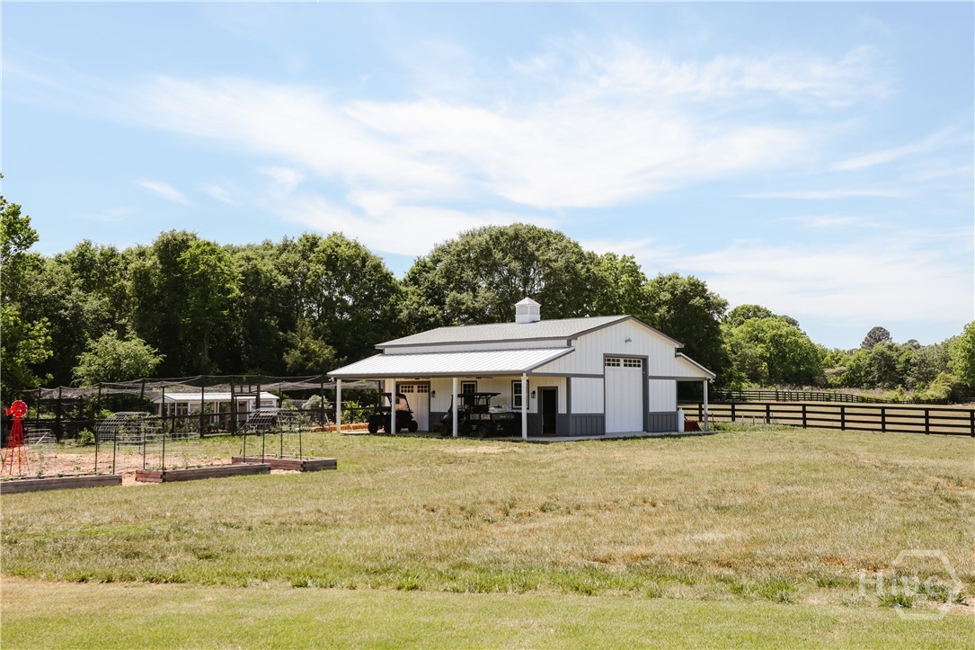 1820 Clover Lane
