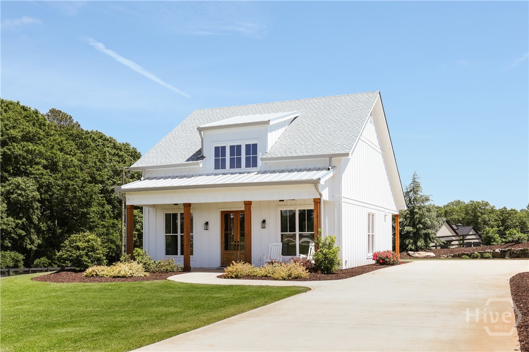 1820 Clover Lane