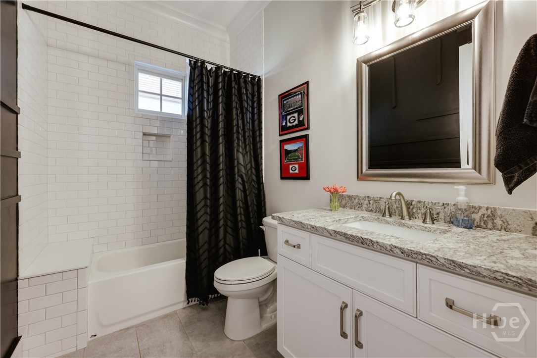 1820 Clover Lane