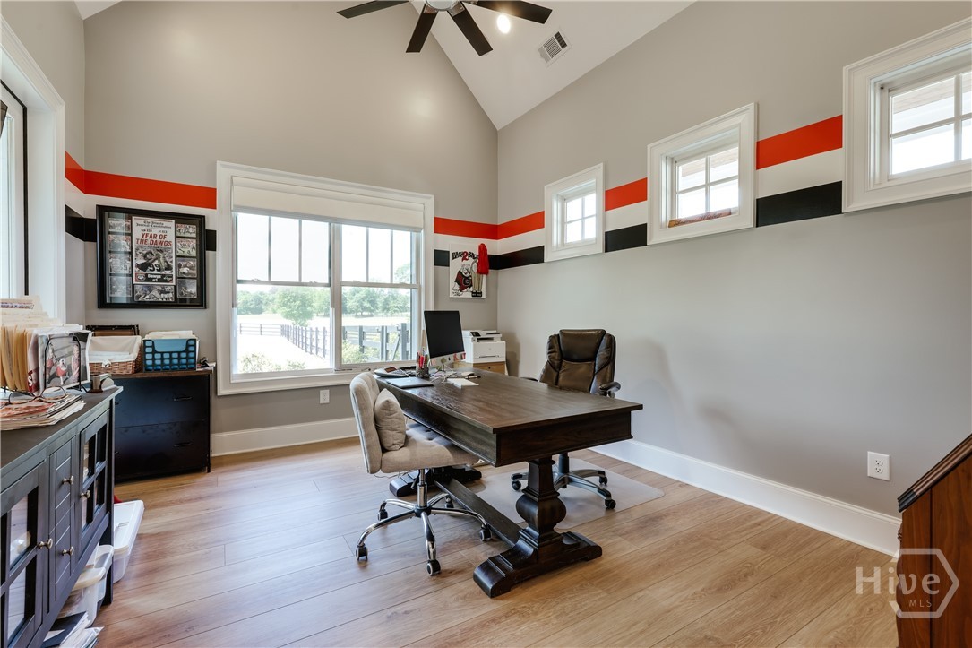 1820 Clover Lane