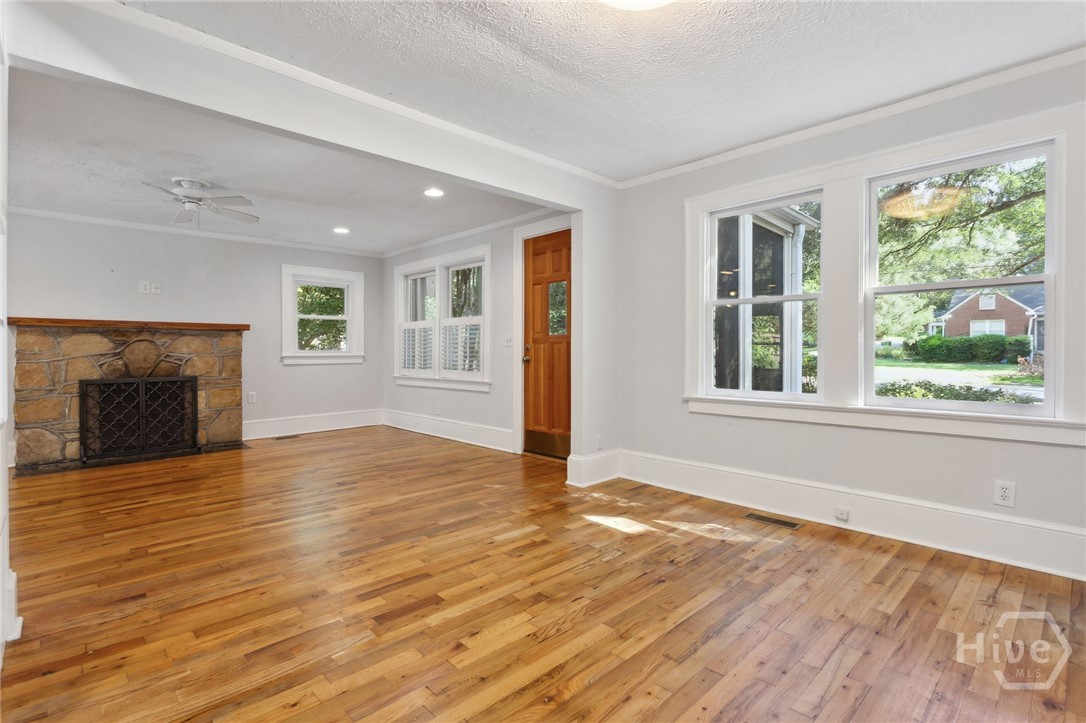 385 Sunset Drive