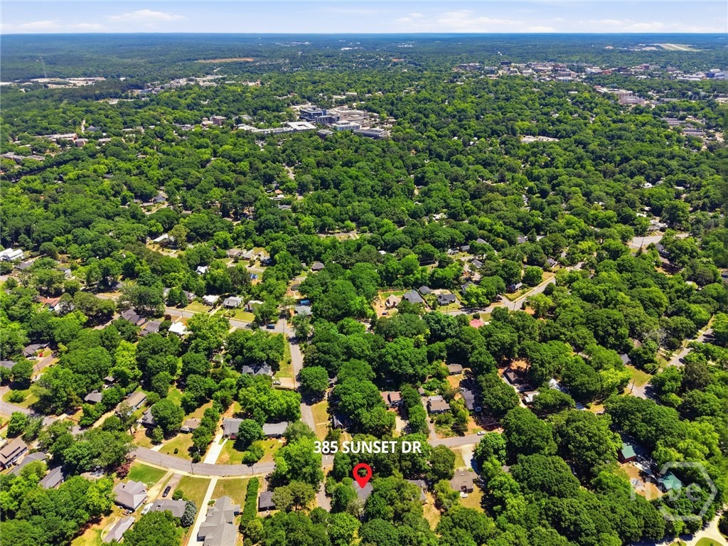 385 Sunset Drive