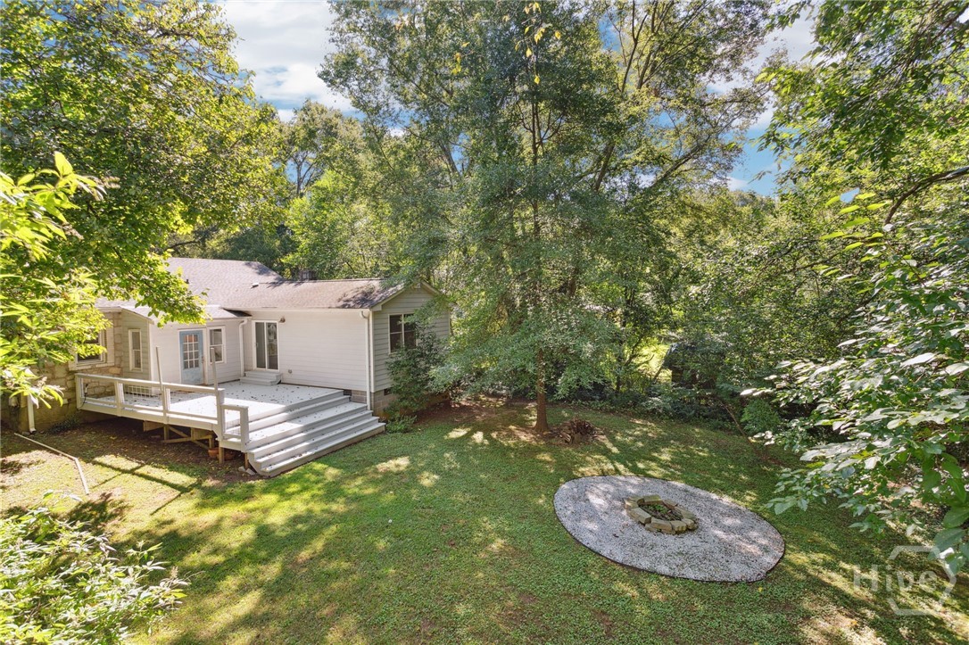 385 Sunset Drive