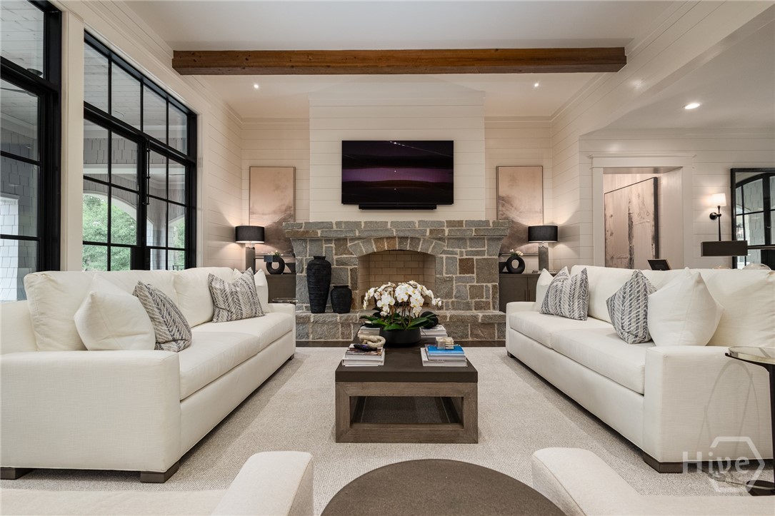 1161 Sugar Run