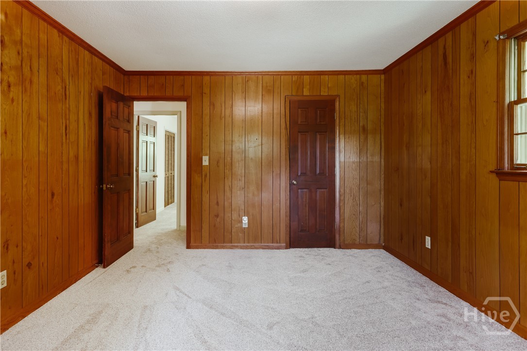 100 Robin Road
