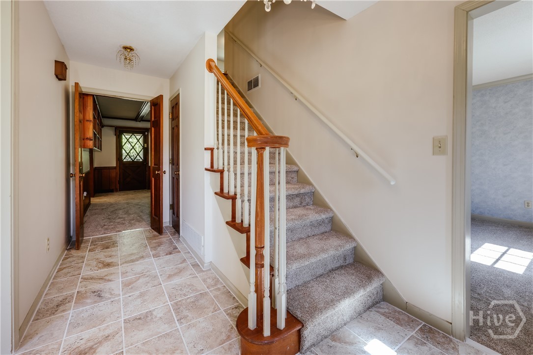 100 Robin Road
