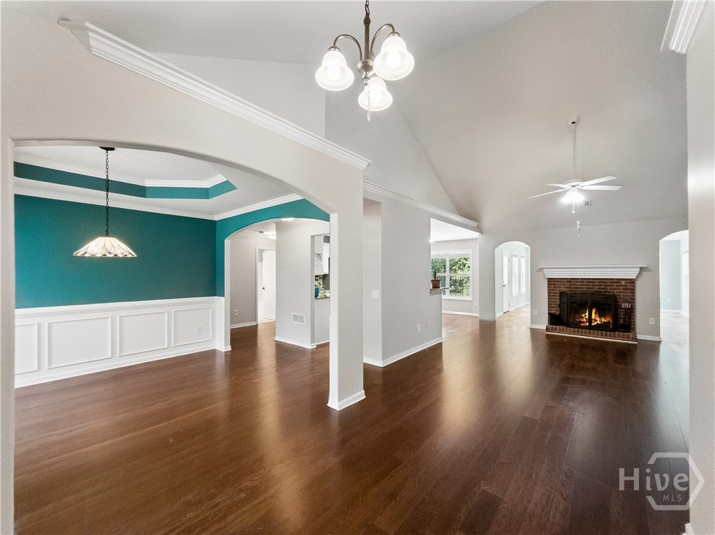 210 Lexington Circle