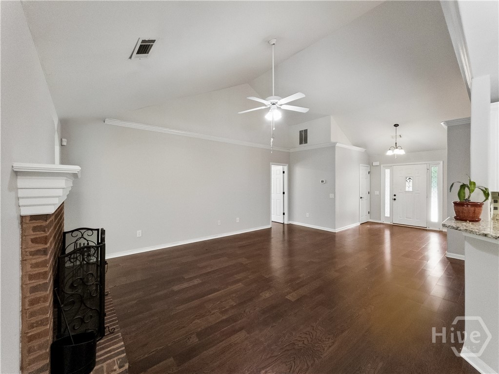 210 Lexington Circle