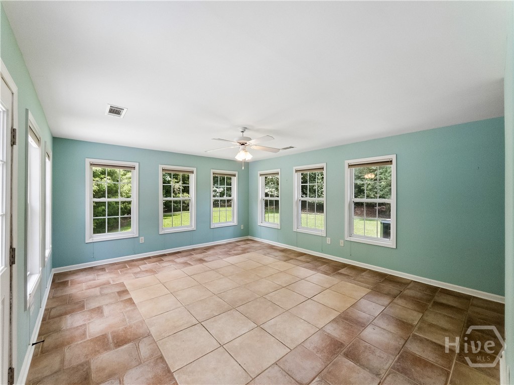 210 Lexington Circle