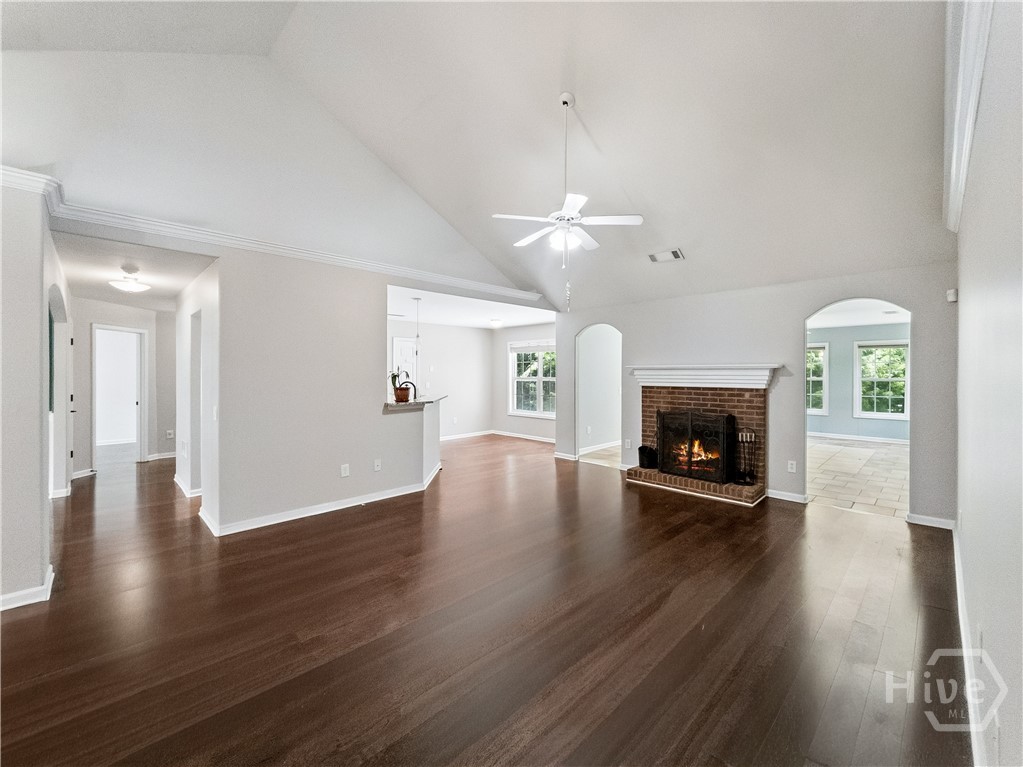 210 Lexington Circle