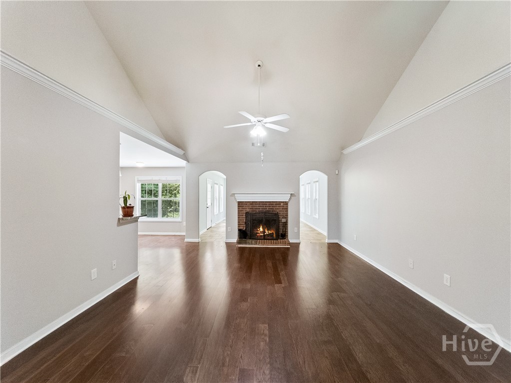 210 Lexington Circle
