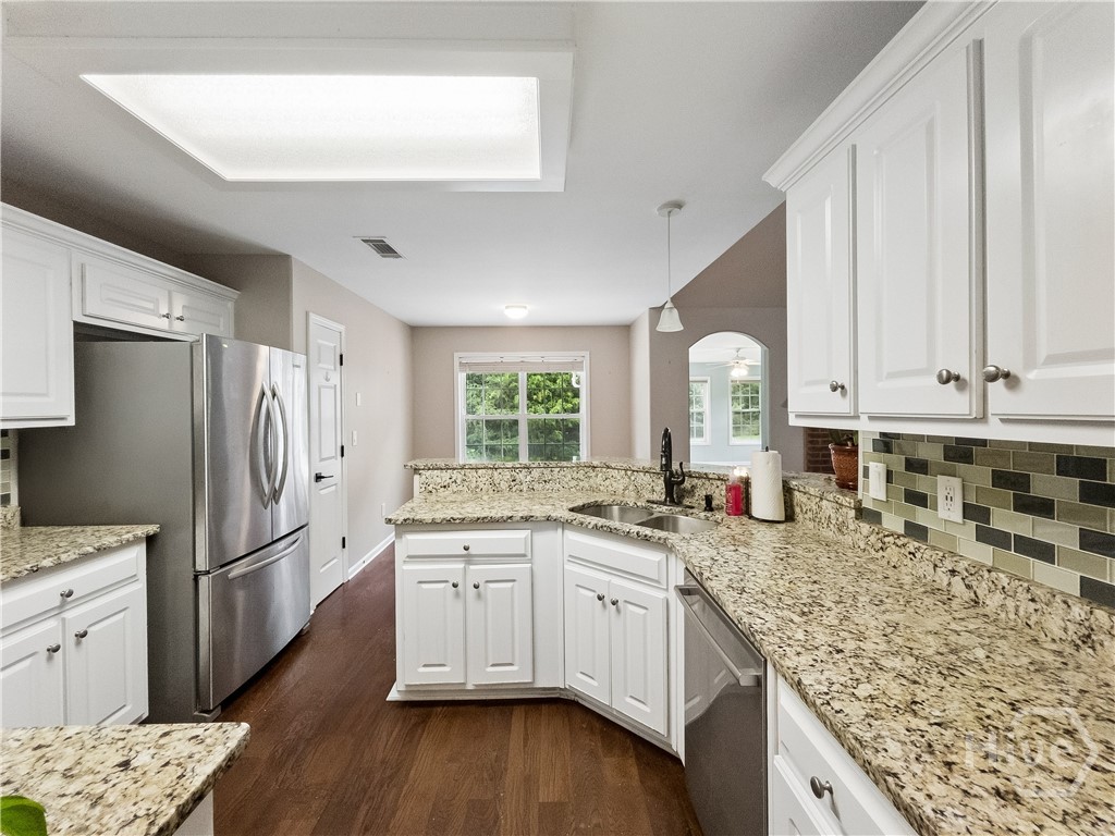 210 Lexington Circle