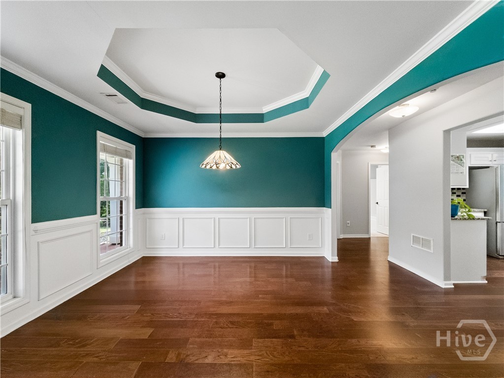 210 Lexington Circle
