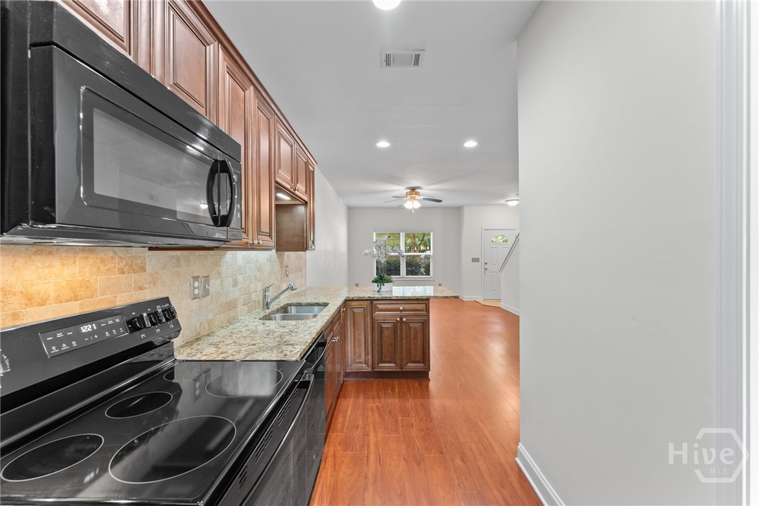 1370 Binghampton Circle