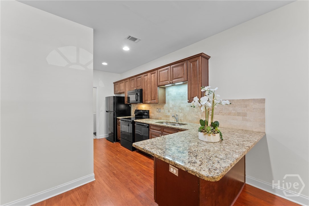 1370 Binghampton Circle