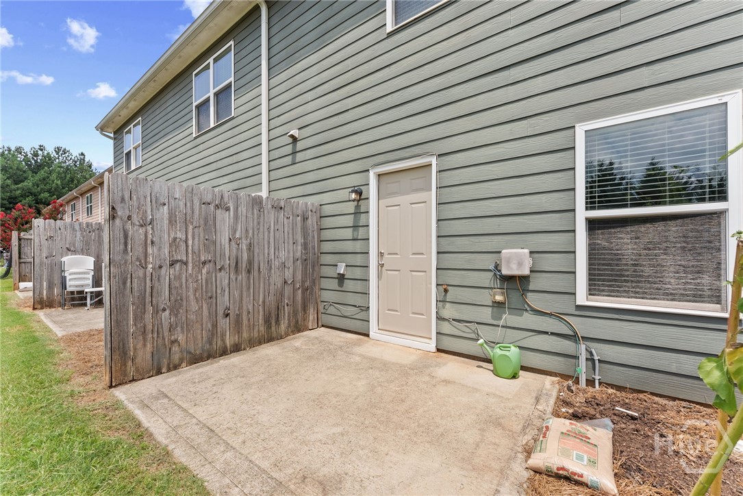 1370 Binghampton Circle