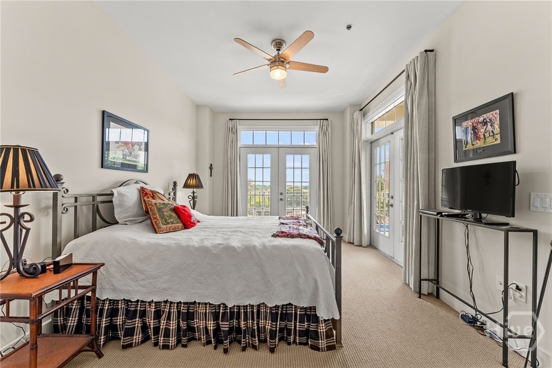 494 Baxter Street 25