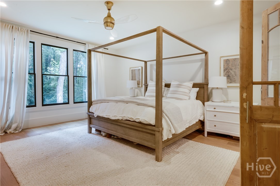 185 Oakland Way