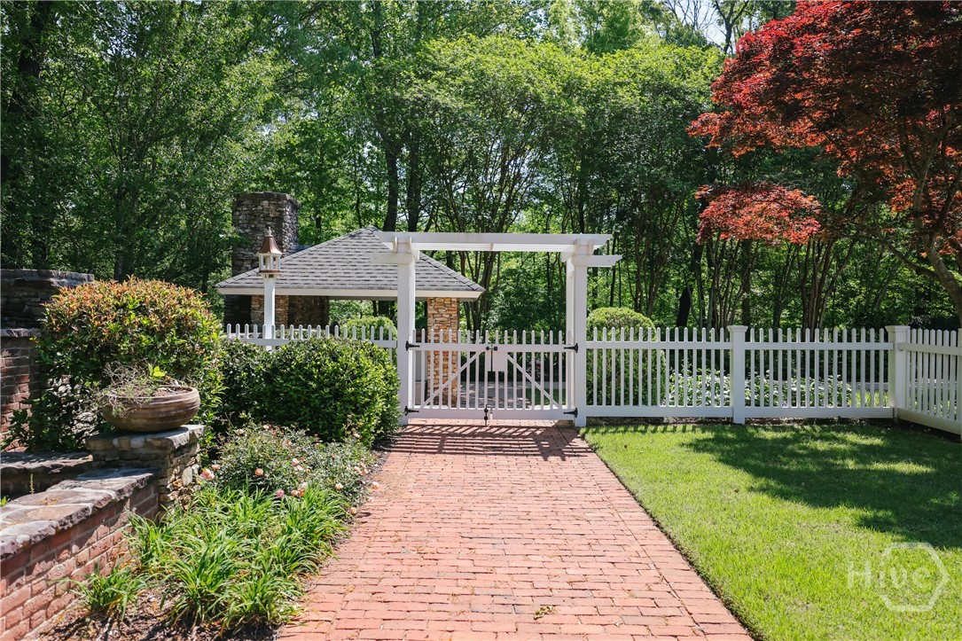 108 Chickadee Court