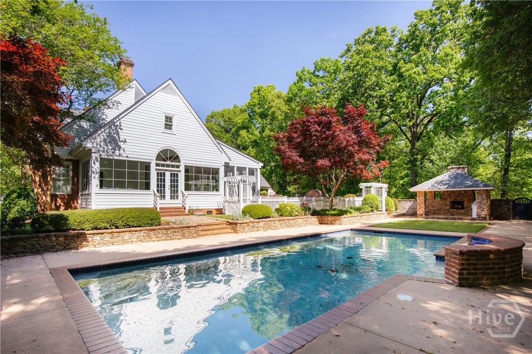 108 Chickadee Court