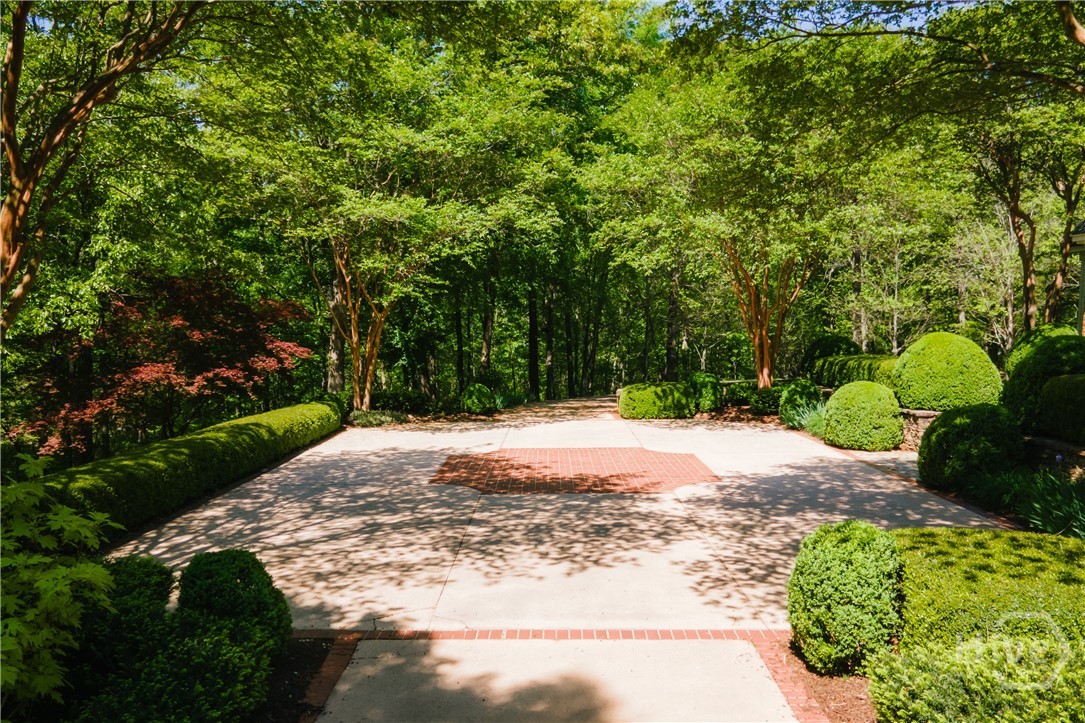 108 Chickadee Court