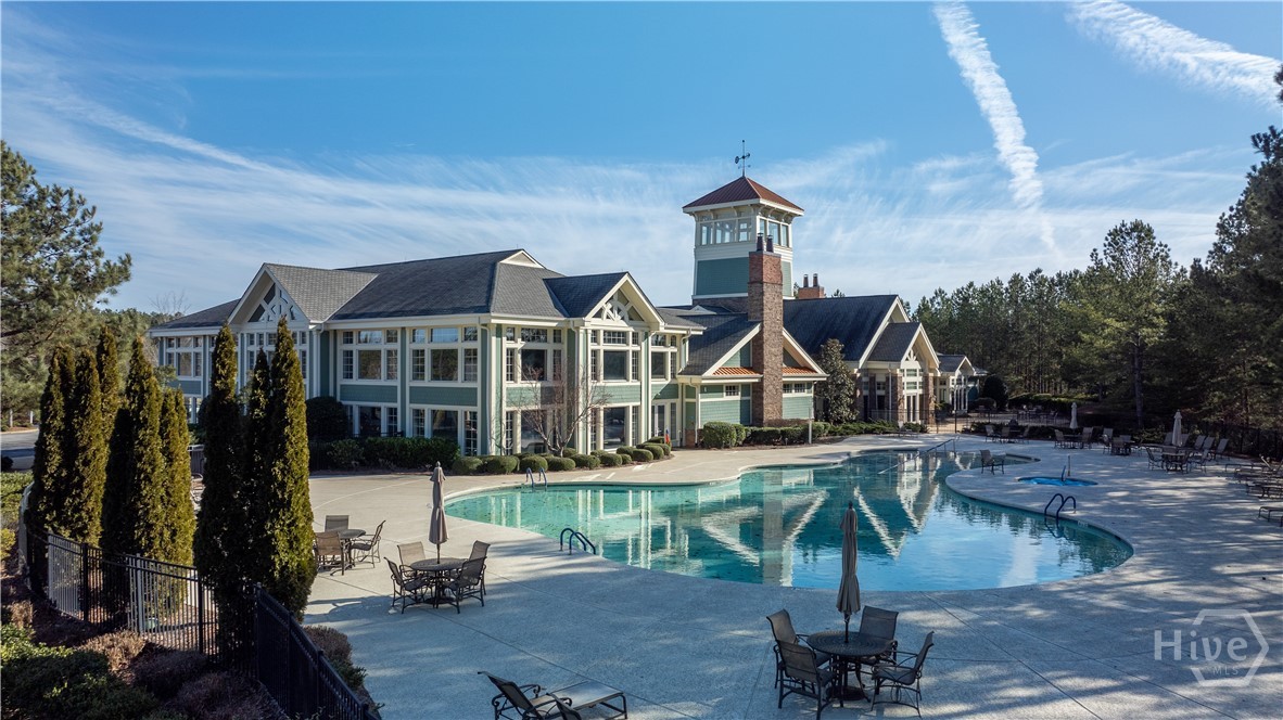 1111 Lakefront Court