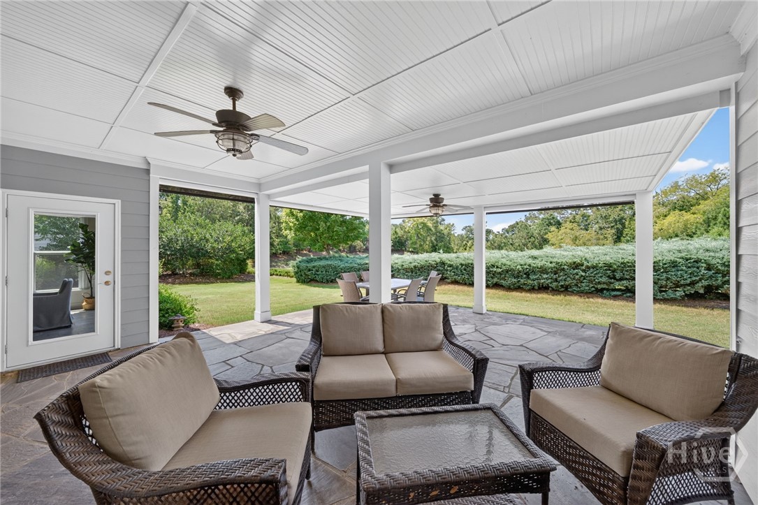 1111 Lakefront Court