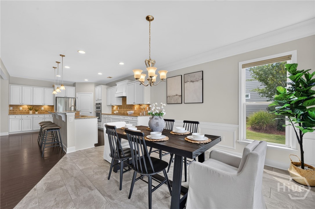 1111 Lakefront Court