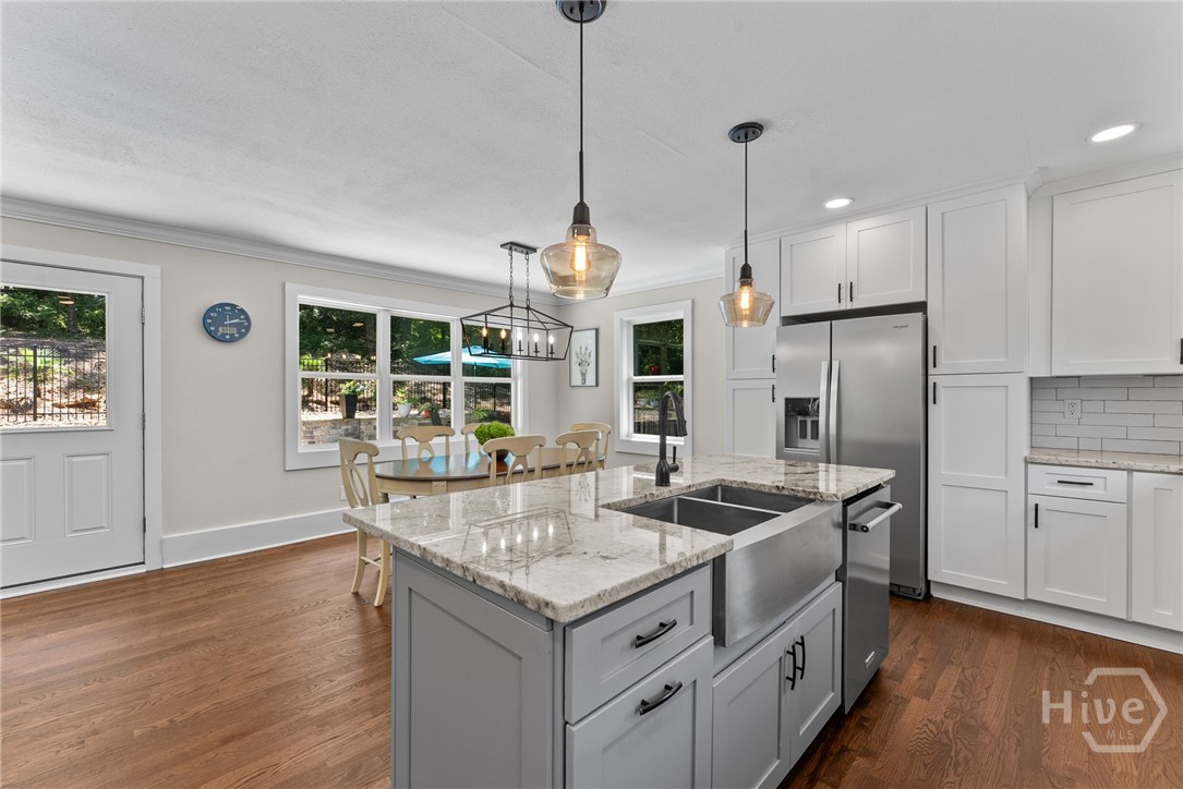 220 Plum Nelly Road